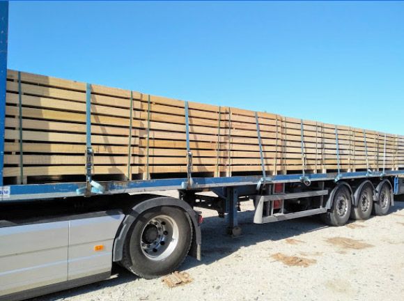 Maderas Teixeiro S.L. camión con madera